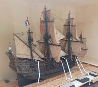 Afbeelding met transport, watervoertuig, buitenshuis, schip

Door AI gegenereerde inhoud is mogelijk onjuist.